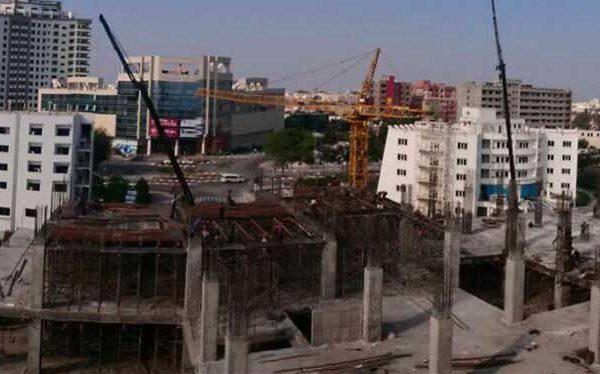 Parsis Mall